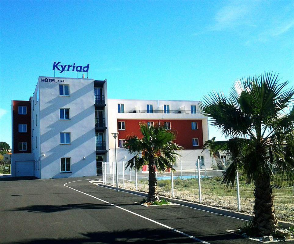 Отель Kyriad Perpignan Sud Экстерьер фото